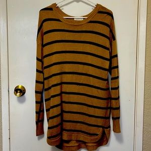 Rowca Raglan cotton blend pullover size Large